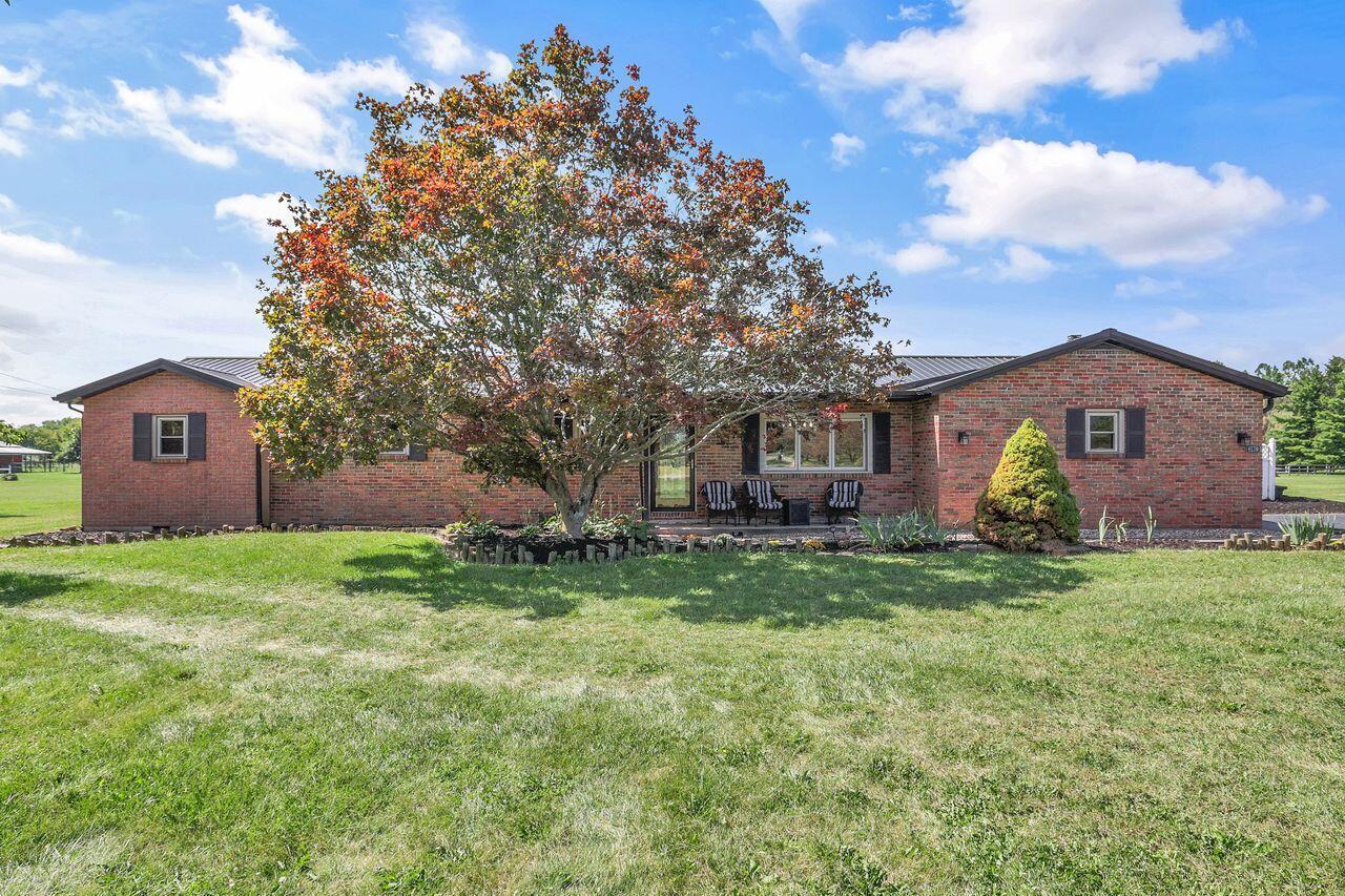 6179 Gay Road Orient, OH 43146 - Photo 2 of 56 2-print-SMEP8987_-_Copy