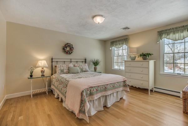 109 Shade Street Lexington, MA 02421 - Photo 18 of 27