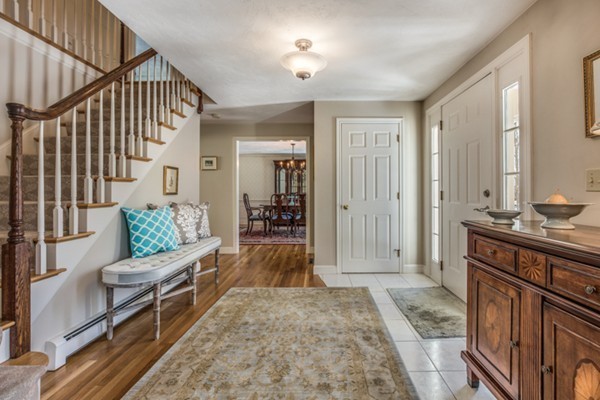 109 Shade Street Lexington, MA 02421 - Photo 4 of 27