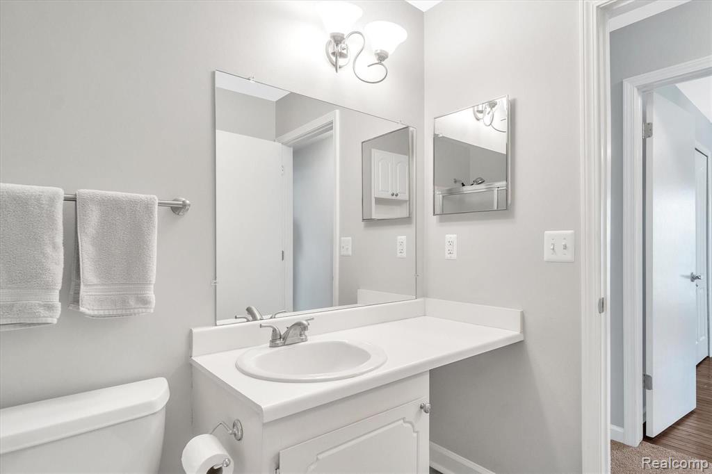 1177 Pine Ridge Court, Unit 135 Rochester Hills, MI 48306 - Photo 21 of 41