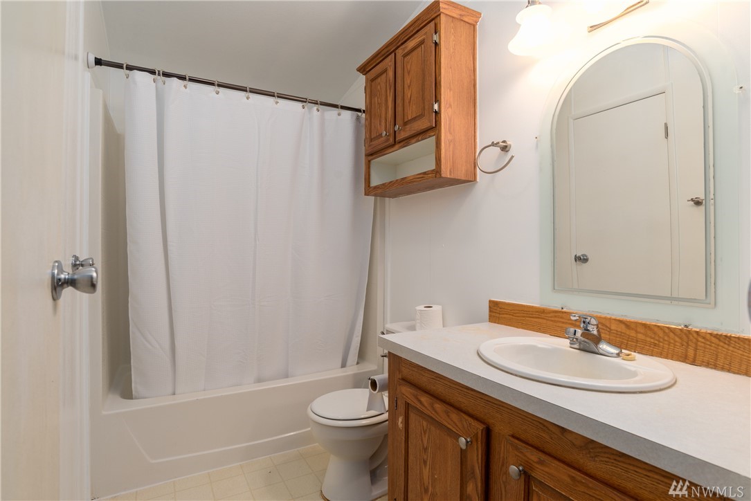 8046 Collins Road Sedro-Woolley, WA 98284 - Photo 19 of 25 Gallery Image 19