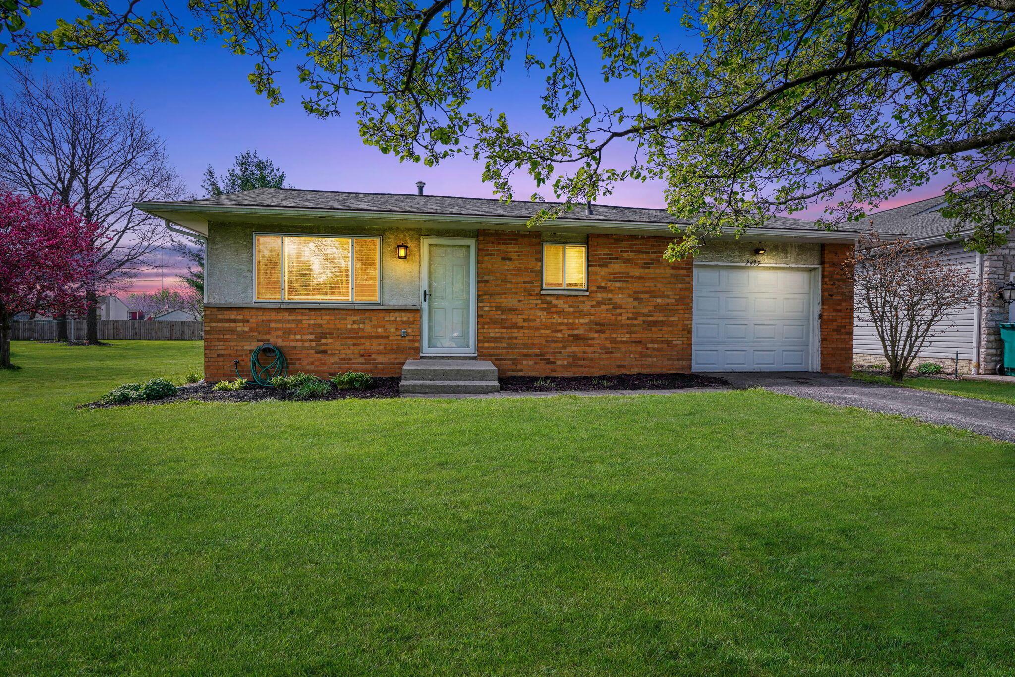 2493 East Howard Road Columbus, OH 43207 - Photo 38 of 39 2493 E Howard Rd Virtual Twilight