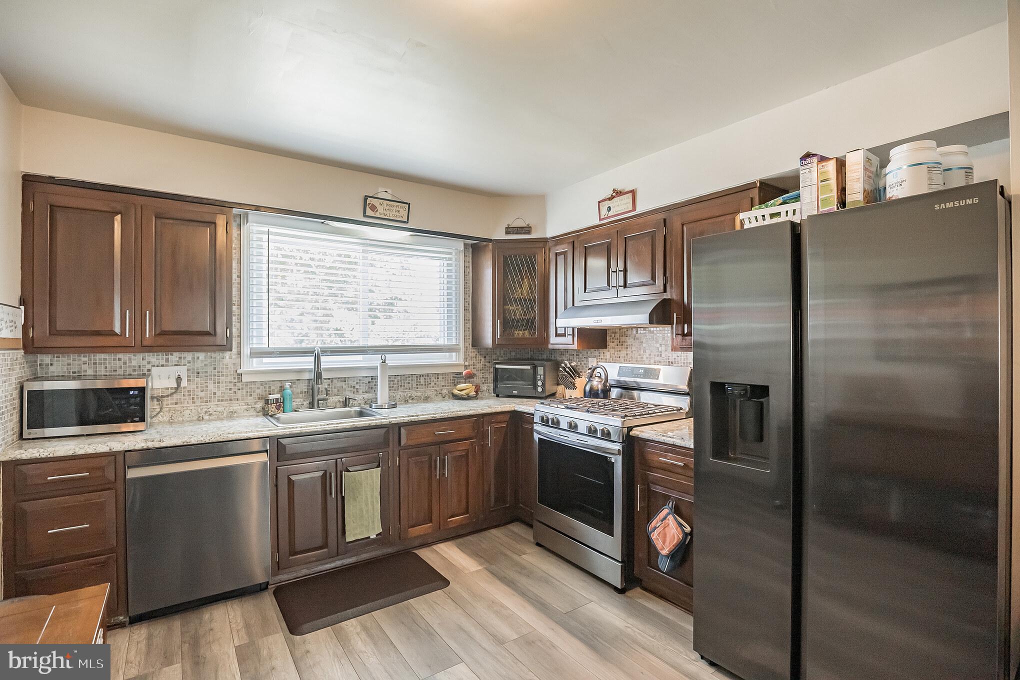123 North Valleybrook Road Cherry Hill, NJ 08034 - Photo 11 of 22 Gallery Image 11