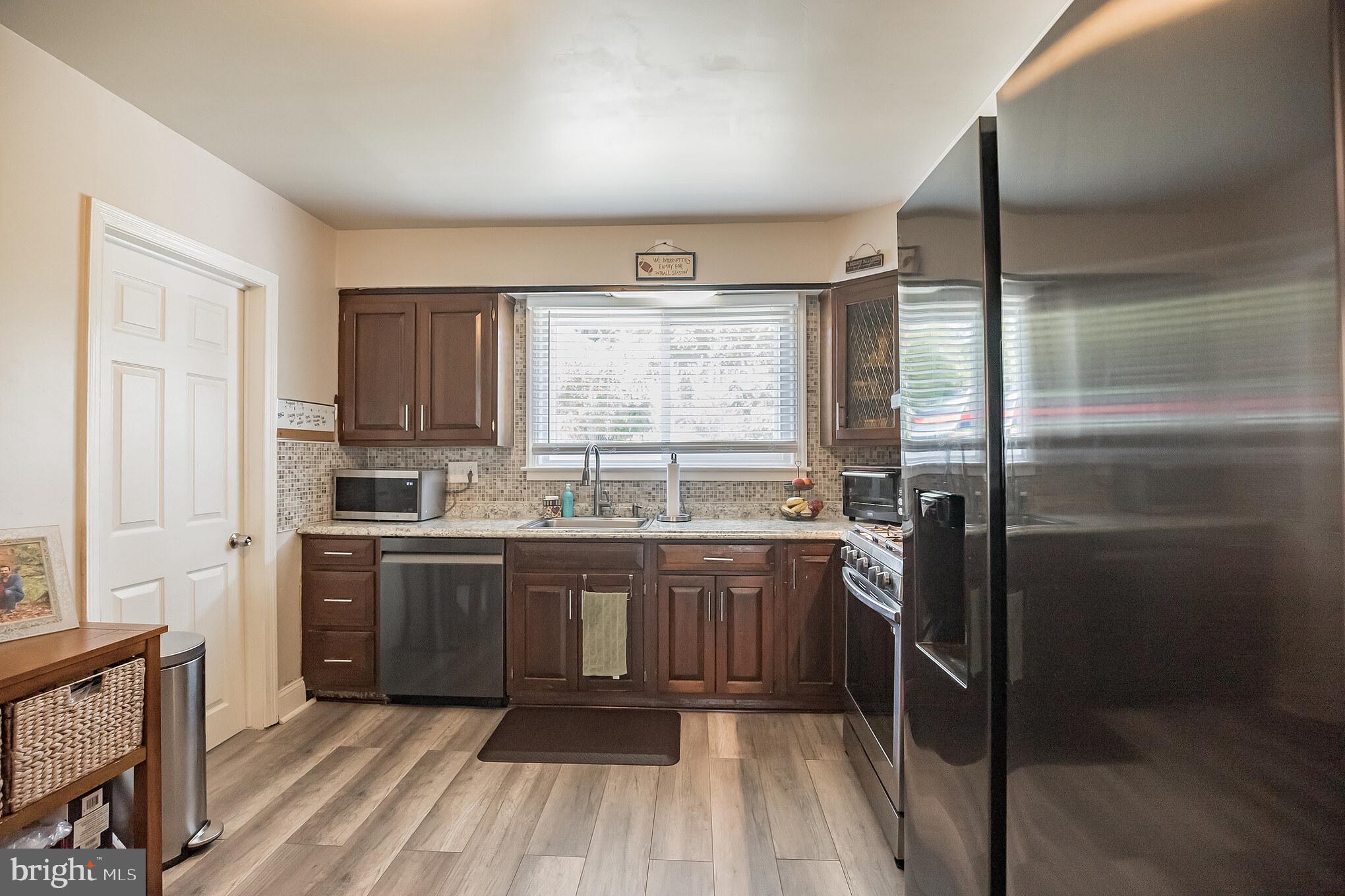 123 North Valleybrook Road Cherry Hill, NJ 08034 - Photo 10 of 22 Gallery Image 10