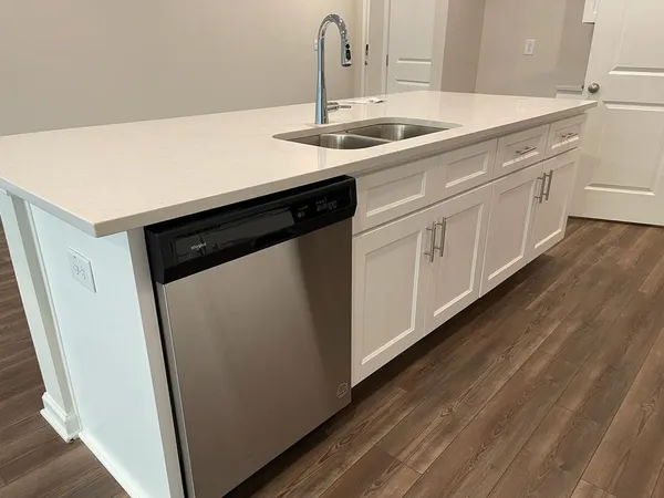 $2,200 | 78 Cedar Lane, Dawsonville, GA 30534