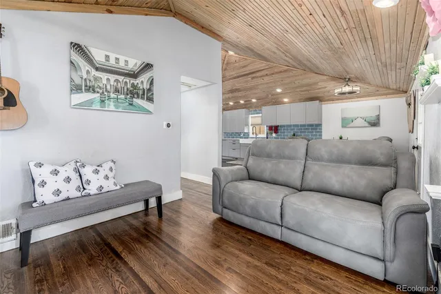 $675,000 | 256 Marshall Street, Lakewood, CO 80226