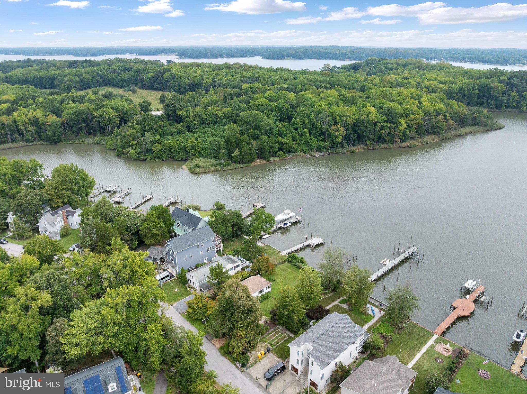 3635 Branhum Road Edgewater, MD 21037 - Photo 26 of 41 Private waterfront setting