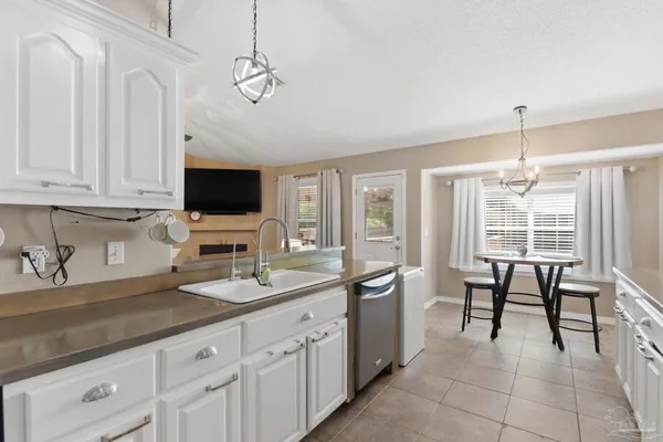 $299,987 | 2746 Terry Cove Drive, Milton, FL 32583