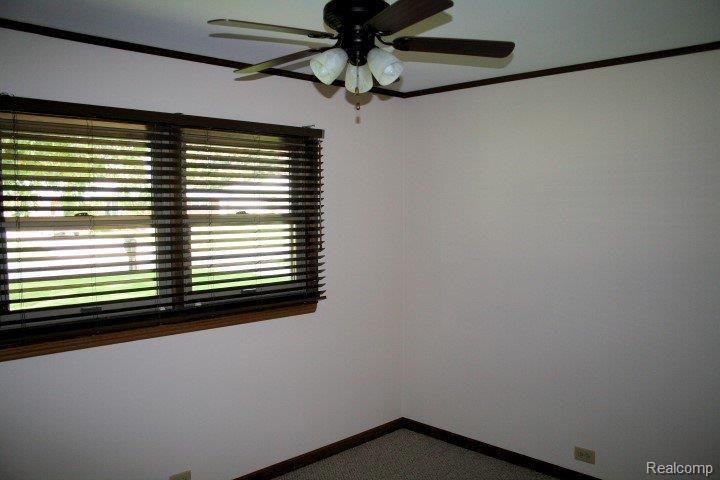 36590 Briarcliff Road Sterling Heights, MI 48312 - Photo 24 of 34 Bedroom 3