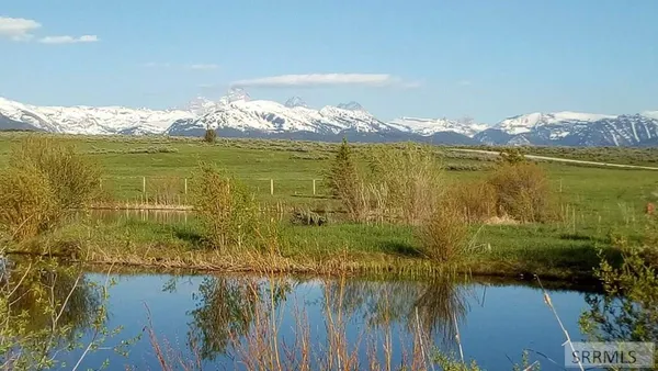$519,000 | 1060 Lucky Drive, Tetonia, ID 83452