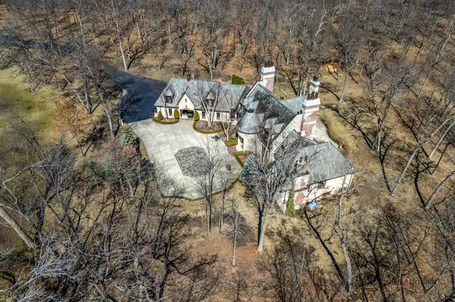 $649,900 | 12031 136th Avenue, Bristol, WI 53142