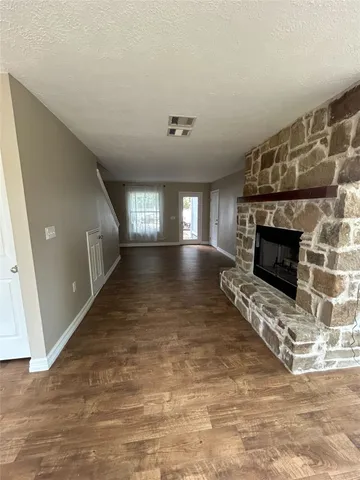 $649,900 | 241 South Masonic Street, Bellville, TX 77418