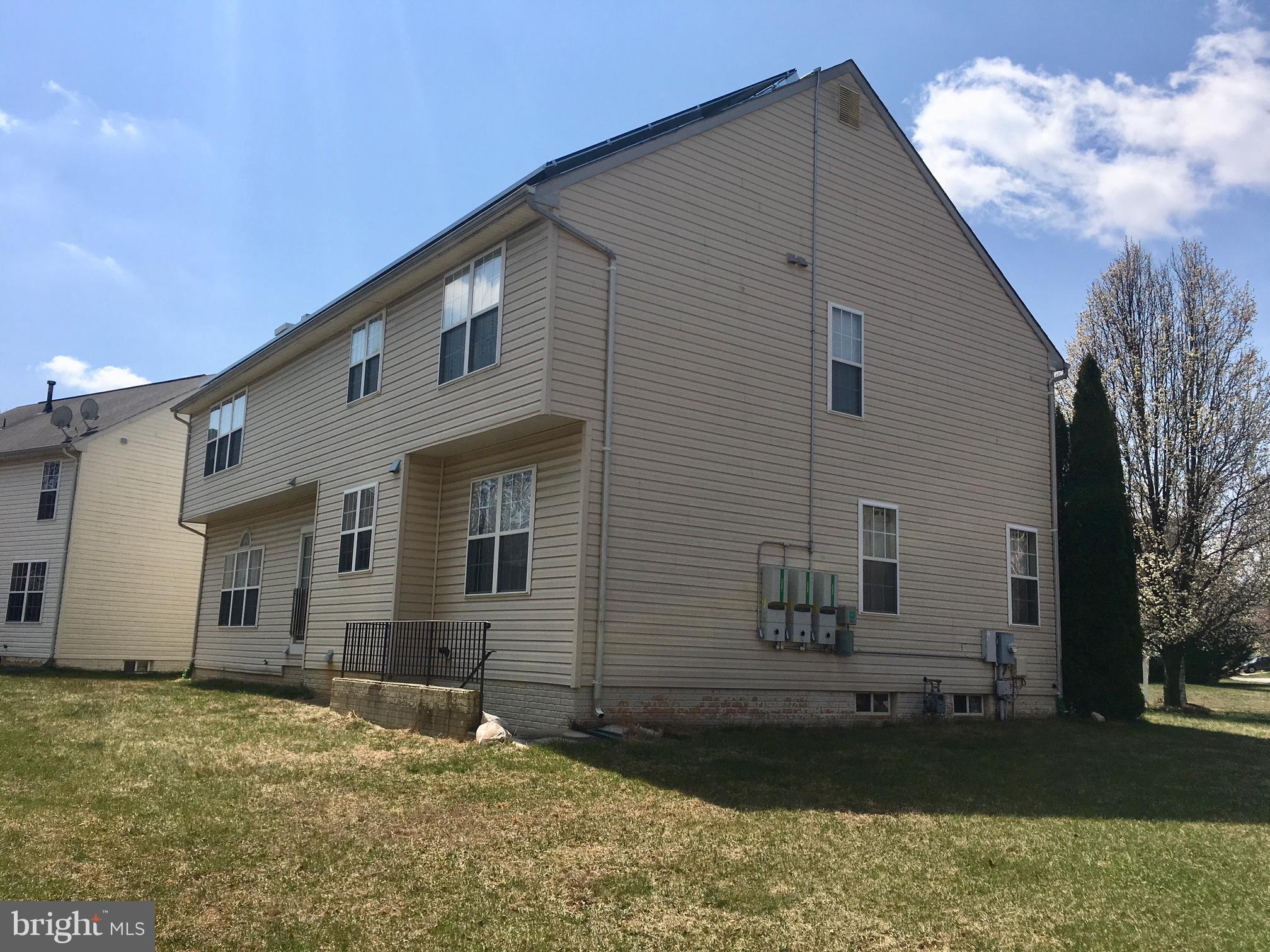14015 Falconcrest Road Germantown, MD 20874 - Photo 22 of 24 View of rear yard