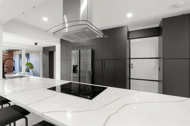 $2,700,000 | 2711 Northeast 19th Street, Fort Lauderdale, FL 33305