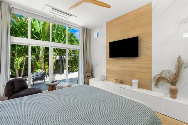 $2,700,000 | 2711 Northeast 19th Street, Fort Lauderdale, FL 33305