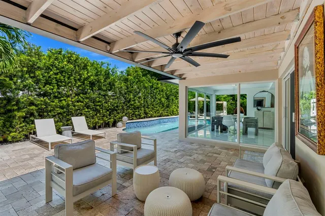 $2,700,000 | 2711 Northeast 19th Street, Fort Lauderdale, FL 33305