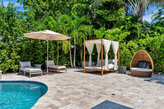 $2,700,000 | 2711 Northeast 19th Street, Fort Lauderdale, FL 33305