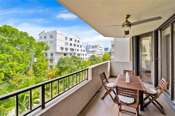 $1,470,000 | 101 Crandon Boulevard, Unit 367, Key Biscayne, FL 33149