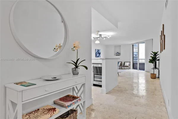 $1,470,000 | 101 Crandon Boulevard, Unit 367, Key Biscayne, FL 33149