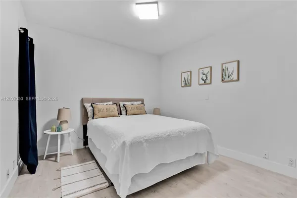 $1,470,000 | 101 Crandon Boulevard, Unit 367, Key Biscayne, FL 33149