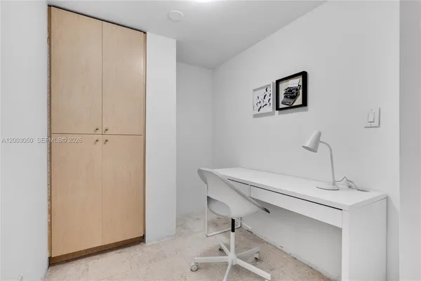 $1,470,000 | 101 Crandon Boulevard, Unit 367, Key Biscayne, FL 33149