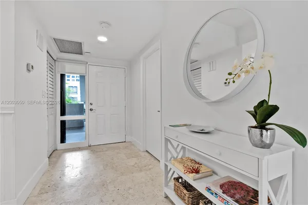 $1,470,000 | 101 Crandon Boulevard, Unit 367, Key Biscayne, FL 33149