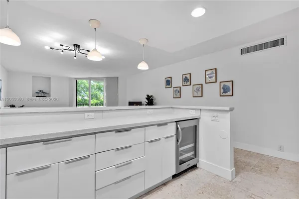 $1,470,000 | 101 Crandon Boulevard, Unit 367, Key Biscayne, FL 33149