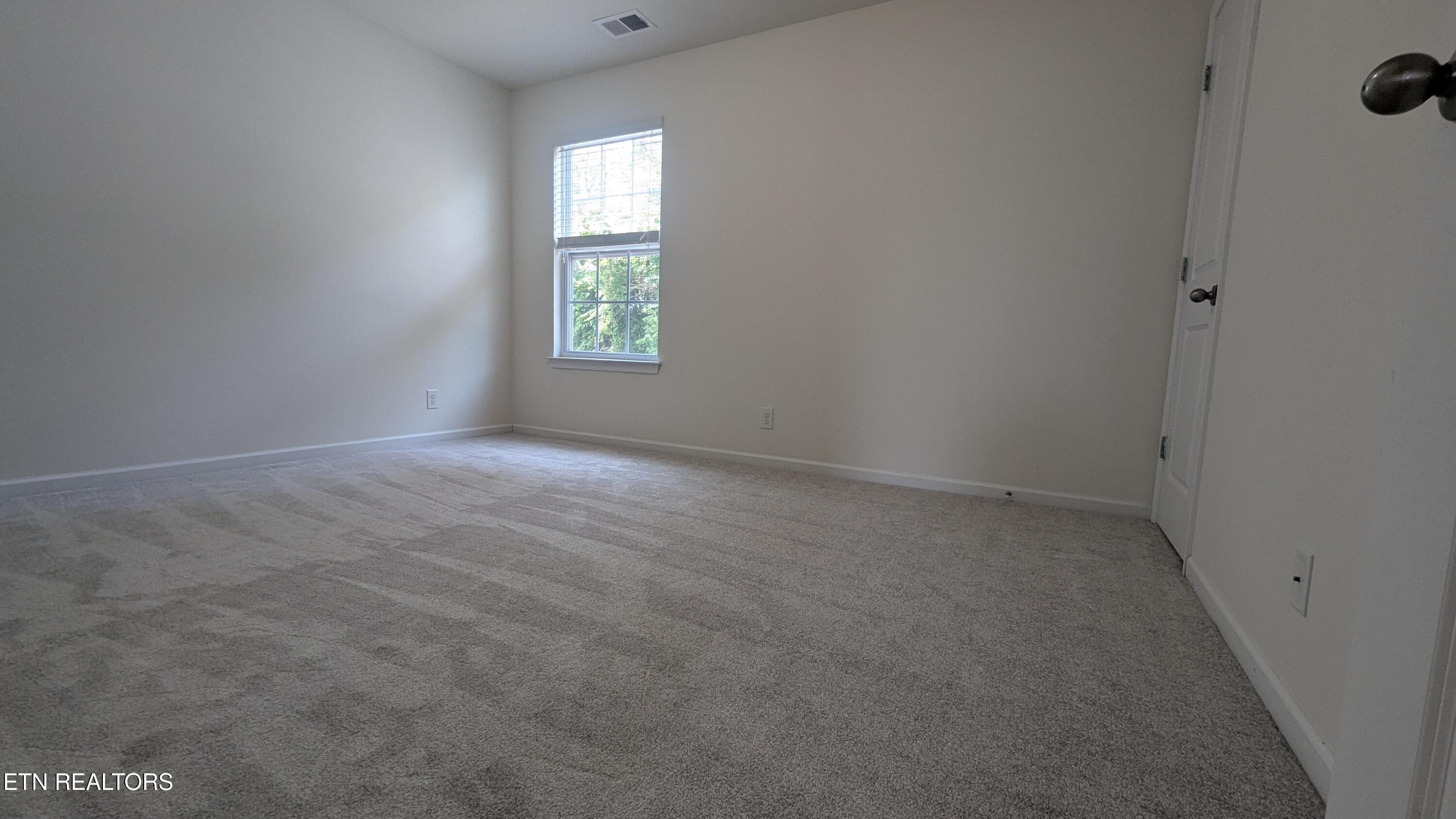 7717 Edwards Pl Boulevard Corryton, TN 37721 - Photo 24 of 33 PXL_20260519_163557621.RAW-01.COVER