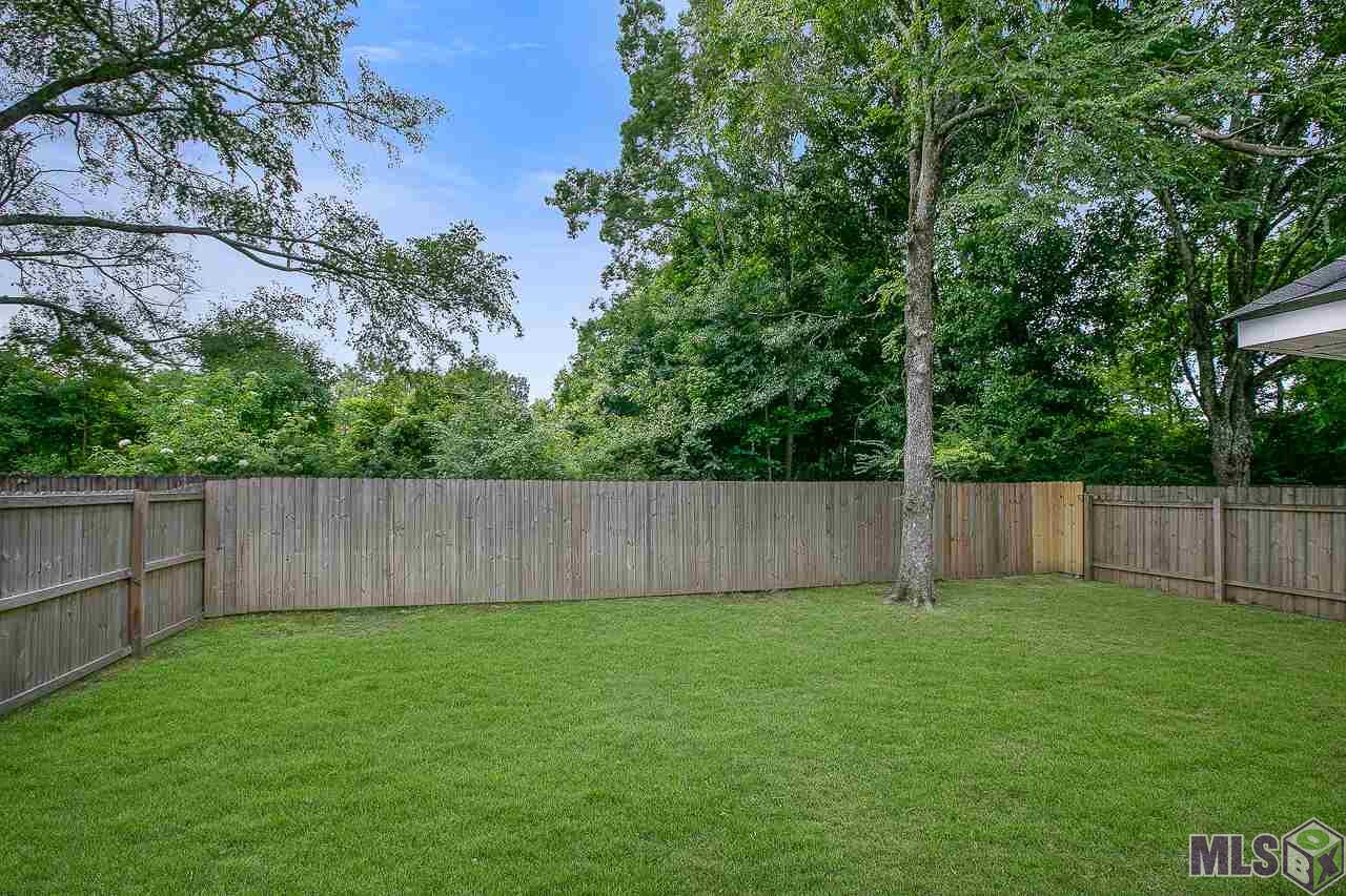 17634 Barrett Lane Baton Rouge, LA 70817 - Photo 3 of 18