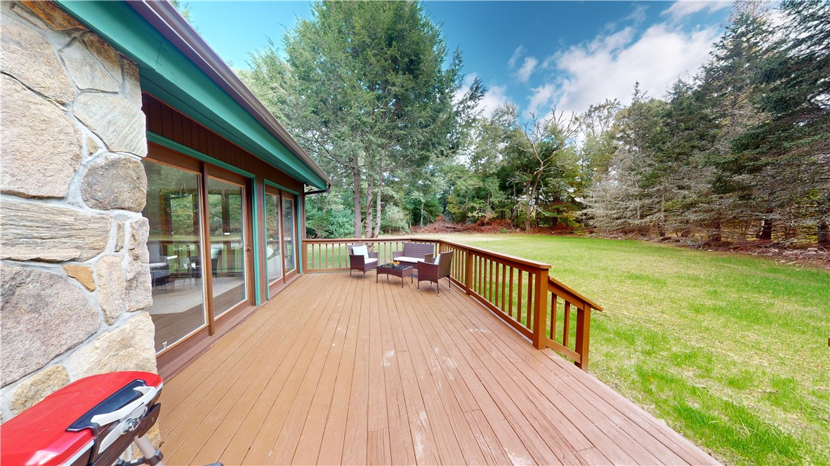 464 Usquepaugh Road South Kingstown, RI 02892 - Photo 33 of 50