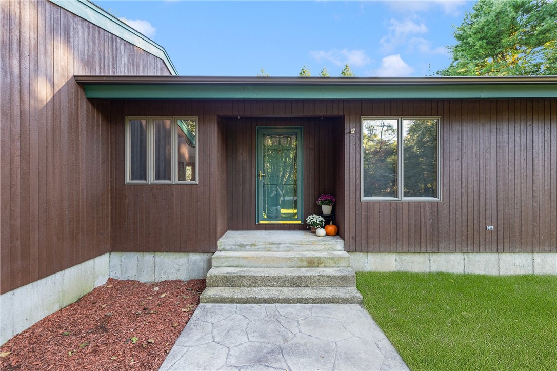 464 Usquepaugh Road South Kingstown, RI 02892 - Photo 46 of 50