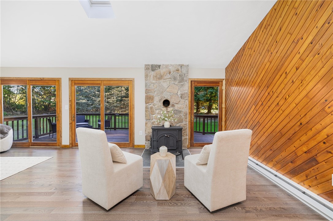 464 Usquepaugh Road South Kingstown, RI 02892 - Photo 7 of 50