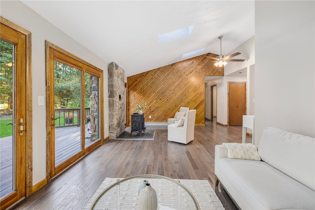 464 Usquepaugh Road South Kingstown, RI 02892 - Photo 9 of 50