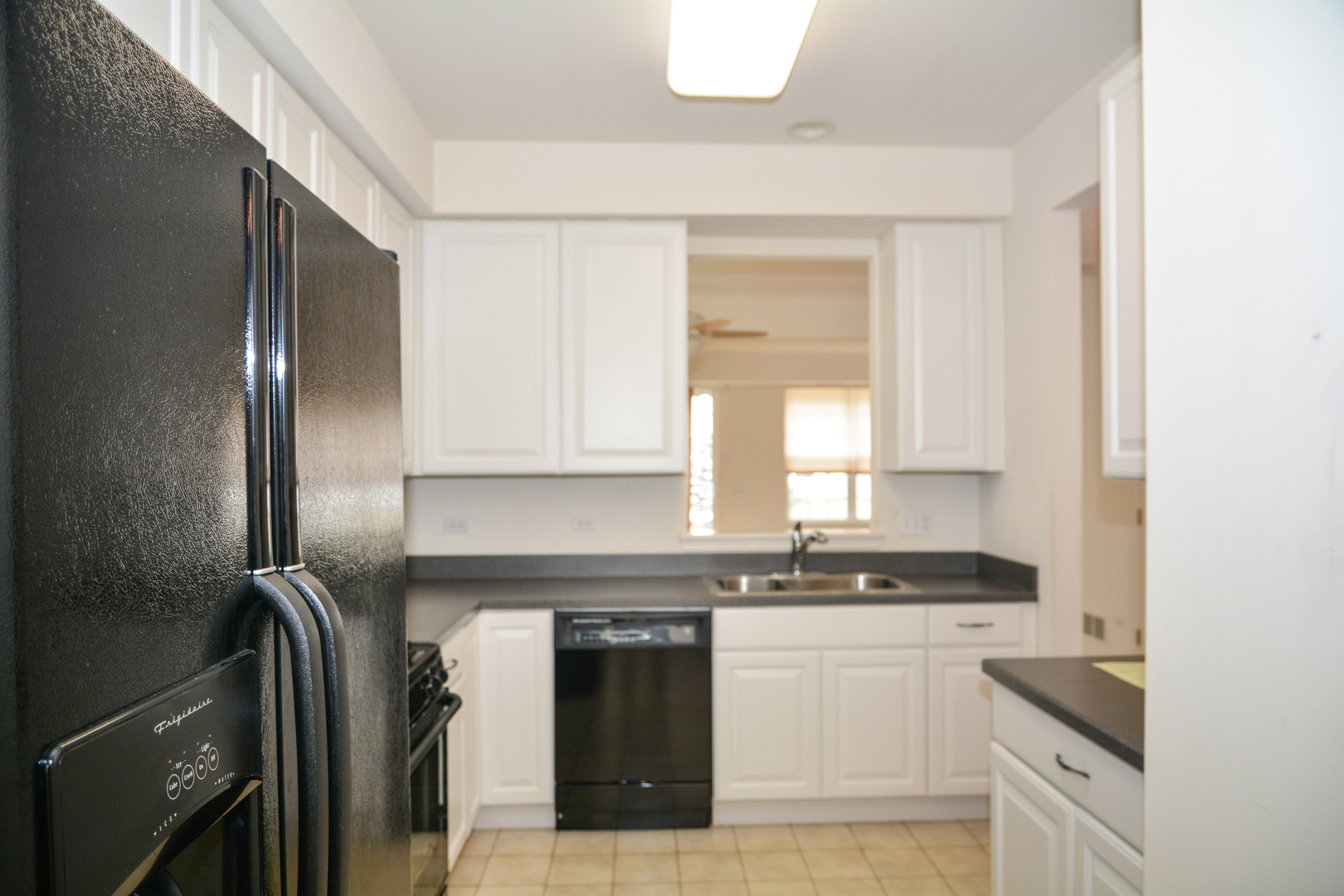 13964 Chanwahon Road Huntley, IL 60142 - Photo 4 of 15