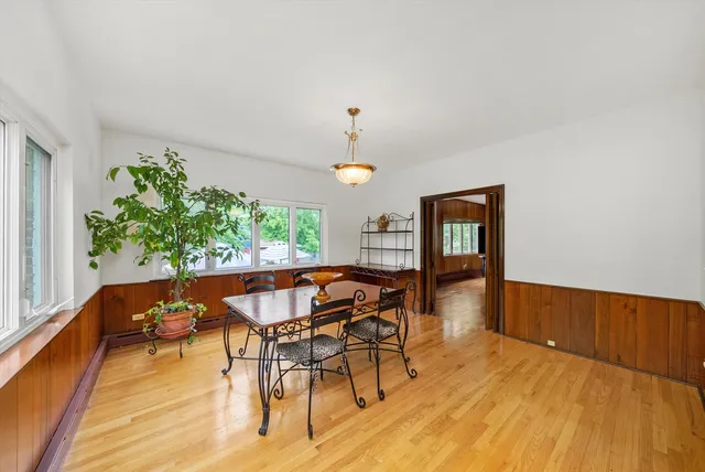 $650,000 | 9209 South Hoyne Avenue, Chicago, IL 60643