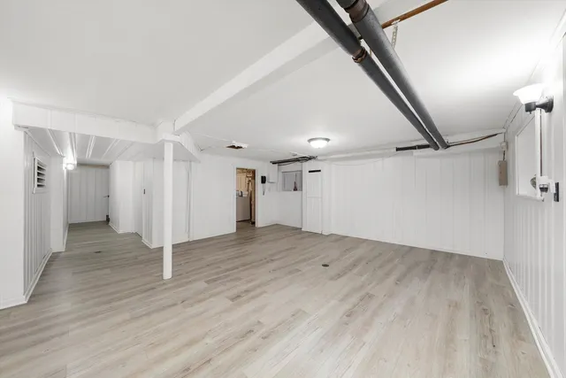 $650,000 | 9209 South Hoyne Avenue, Chicago, IL 60643