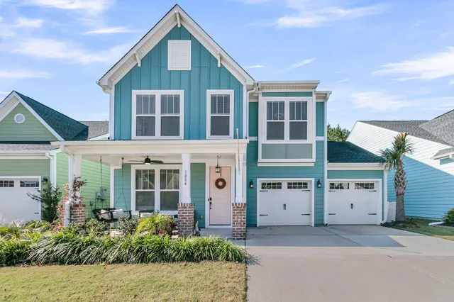 $450,000 | 1084 Magnolia Warbler Way, Ravenel, SC 29470