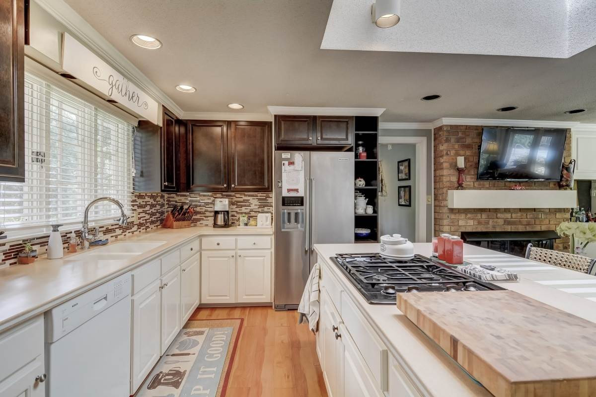 6612 Electra Drive Raleigh, NC 27607 - Photo 10 of 20 Photo 10