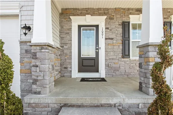 $690,000 | 1001 Stonegate Drive, McDonald, PA 15057