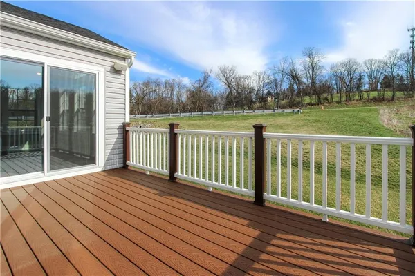 $690,000 | 1001 Stonegate Drive, McDonald, PA 15057