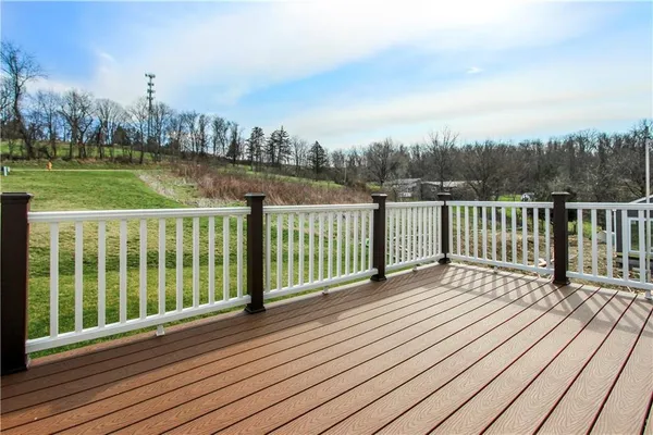 $690,000 | 1001 Stonegate Drive, McDonald, PA 15057