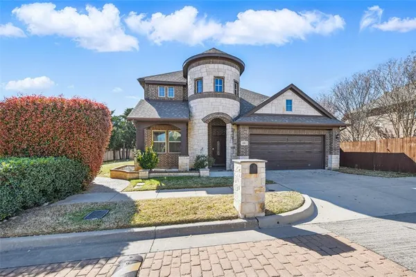 $3,500 | 601 Crestridge Circle, Euless, TX 76040