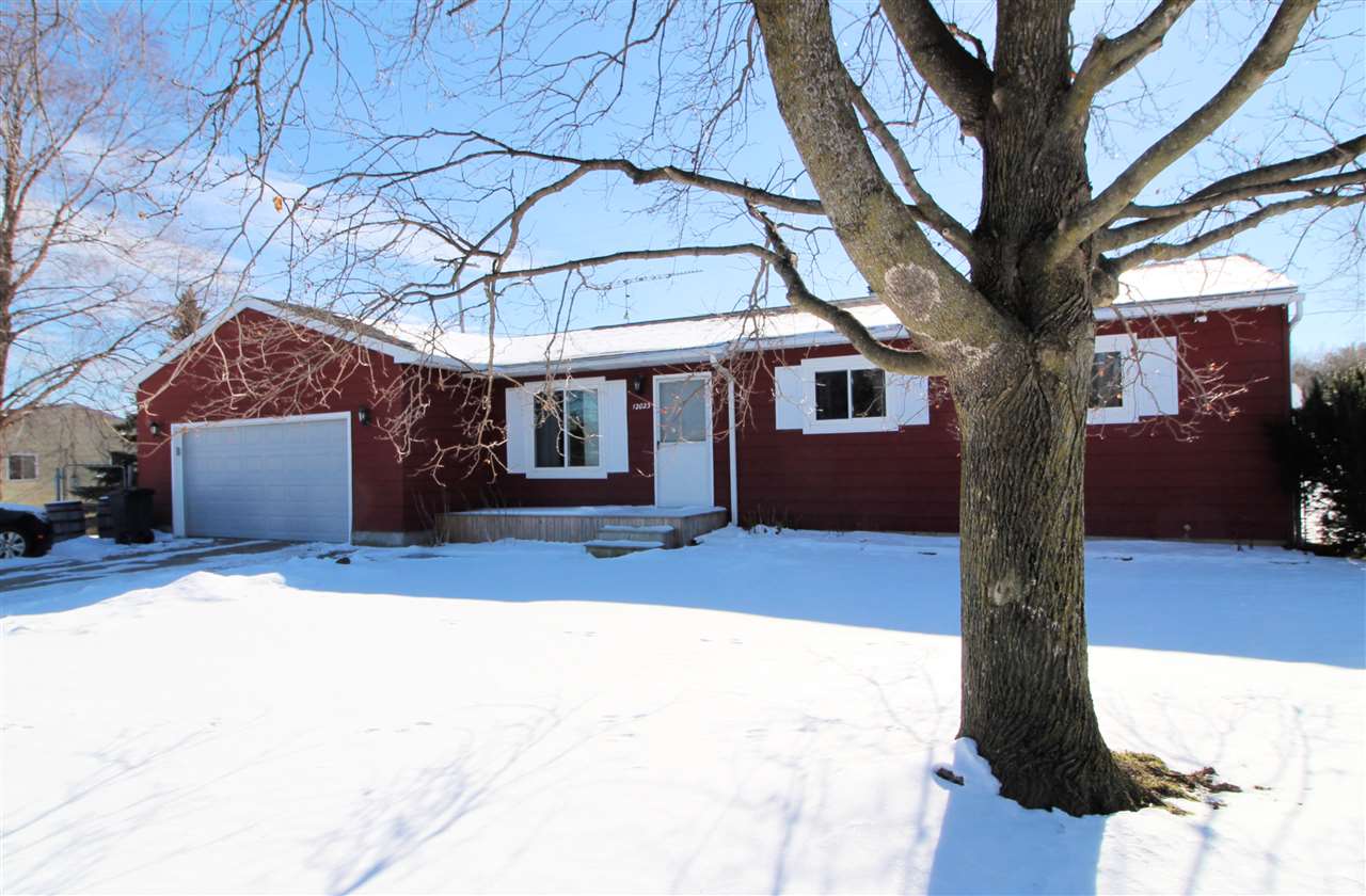 12023 Coldwater Road Flushing, MI 48433 - Photo 1 of 26 50033607.JPG