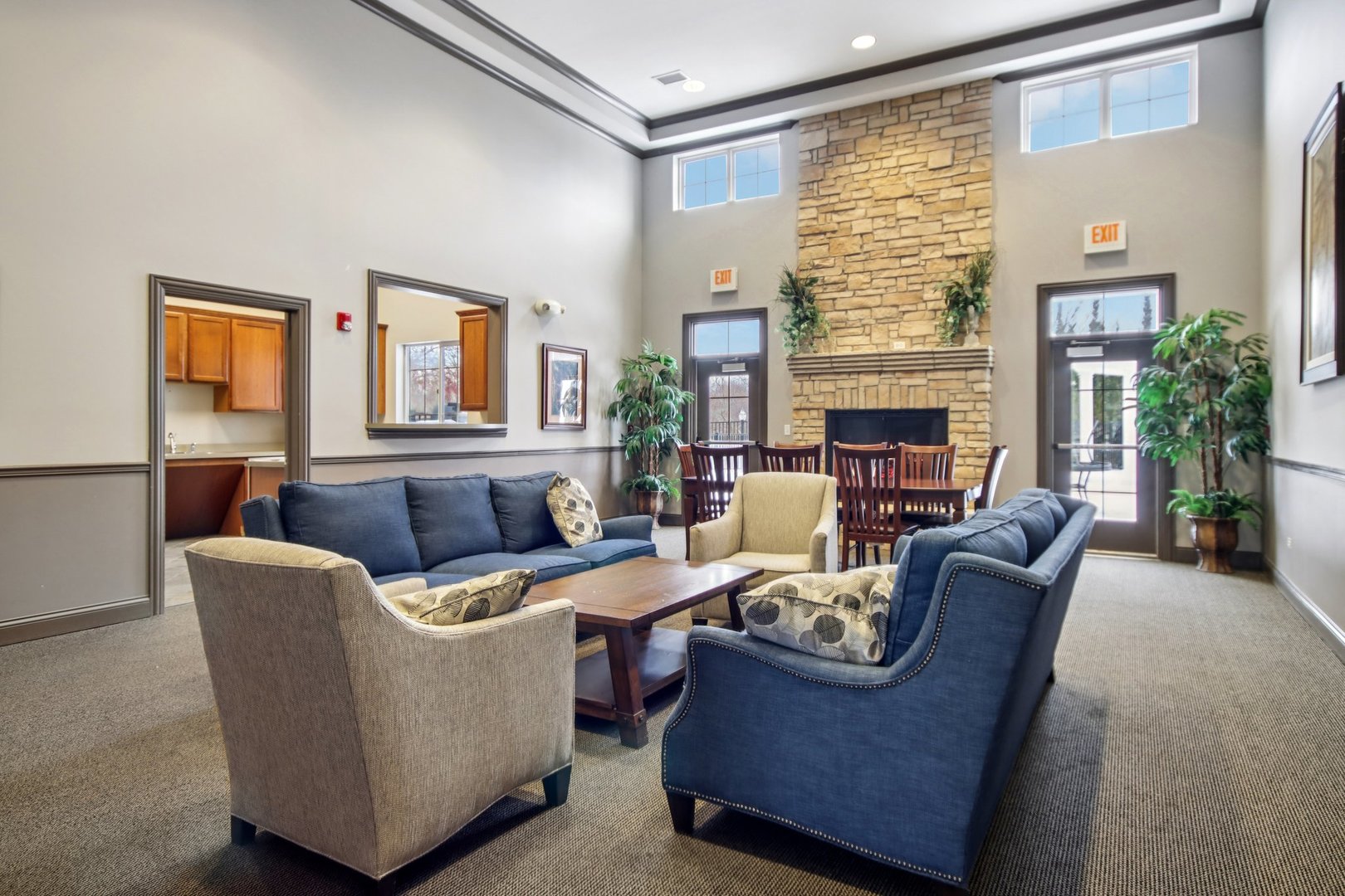 2930 Kelly Drive Elgin, IL 60124 - Photo 42 of 45 a living room with furniture and a large window