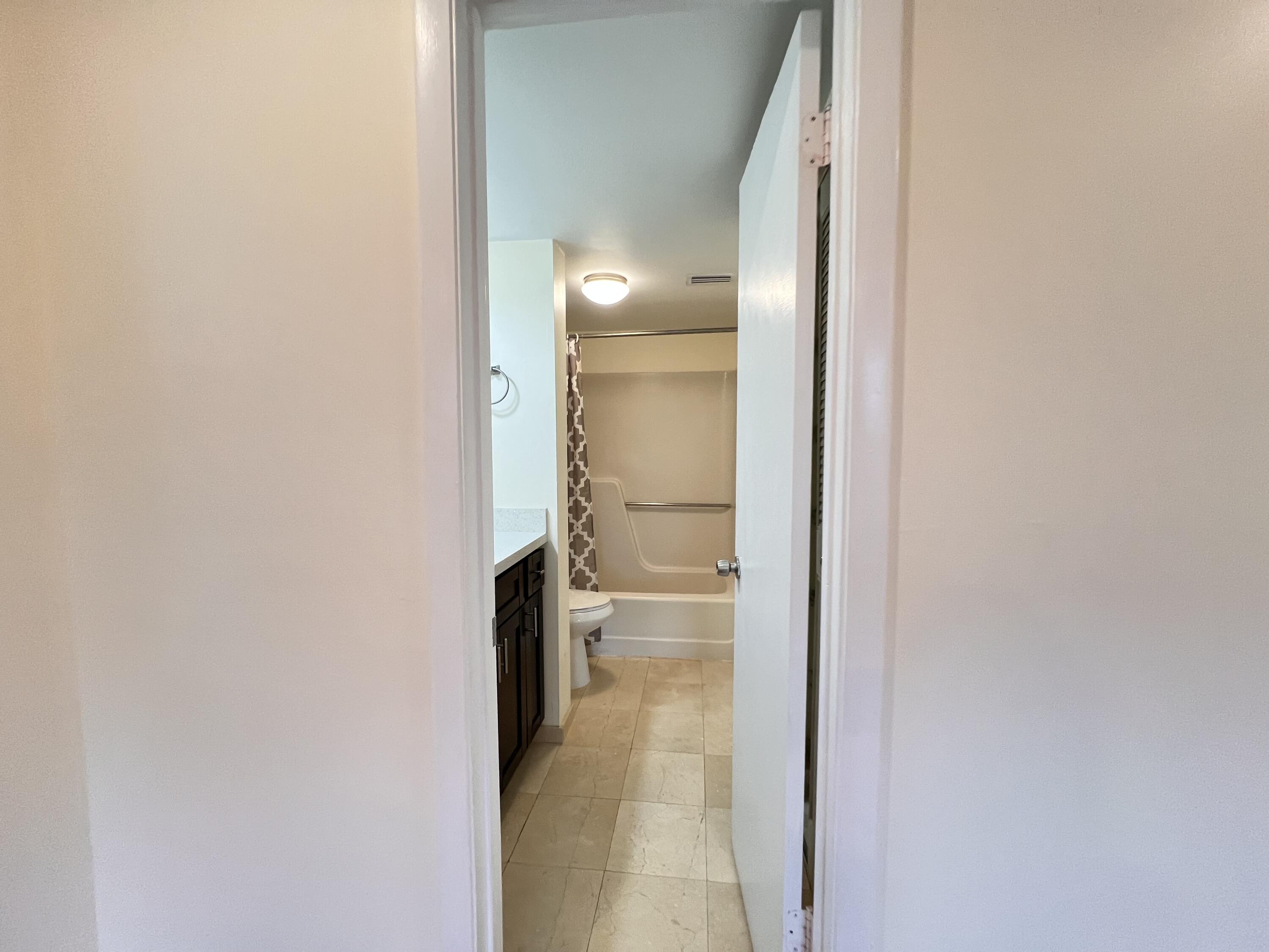 21911 Lake Forest Circle, Unit 206 Boca Raton, FL 33433 - Photo 12 of 28 IMG_4989