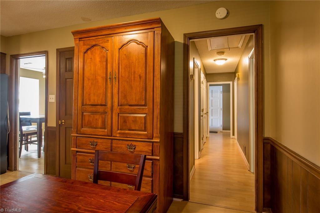 4923 Tower Road, Unit D Greensboro, NC 27410 - Photo 14 of 30 Gallery Image 14