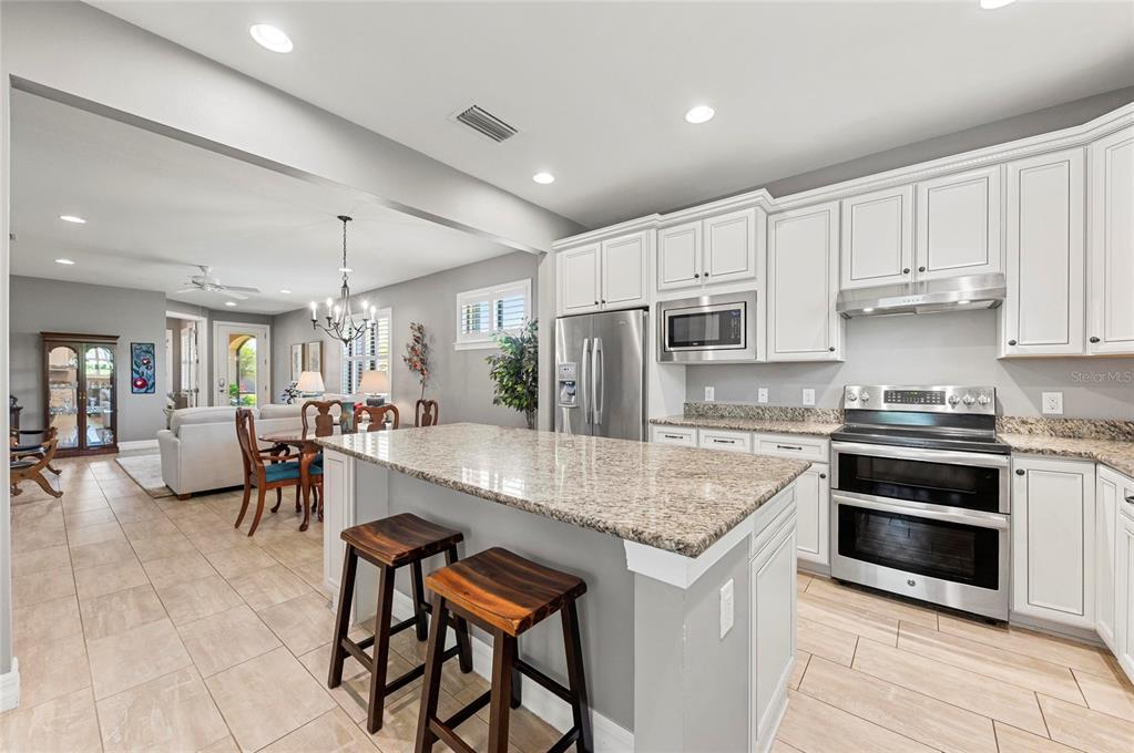 19035 Mangieri Street Venice, FL 34293 - Photo 8 of 67