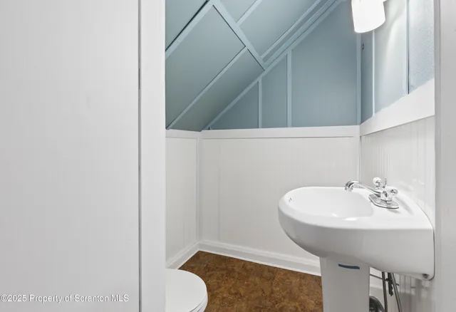 $499,900 | 100 North Loveland Avenue, Kingston, PA 18704