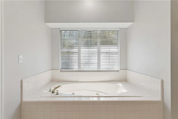 $415,000 | 104 Marsh Oak Lane, Brunswick, GA 31525