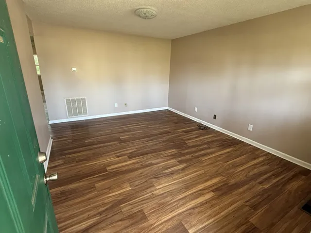 $467,500 | 409 East Moore Street, Tullahoma, TN 37388